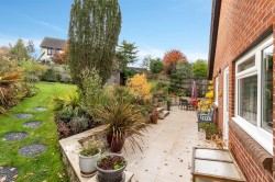 Images for 7 Ferndale Close, Honiton