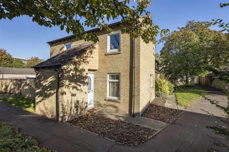 Click the photo for more details of Walpole Road, Cambridge