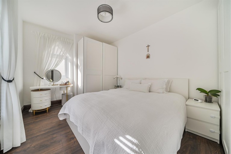 Images for Courtland Road, Wellington