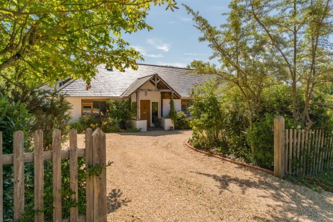 Click the photo for more details of Cranmore, Isle of Wight