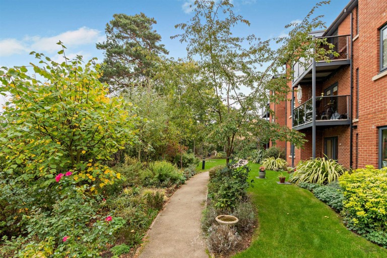 Images for Lonsdale Park, Barleythorpe Road, Rutland