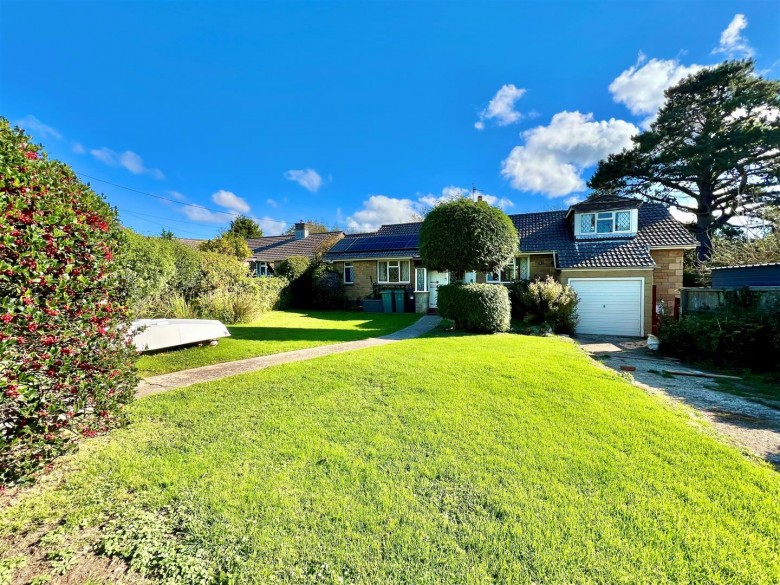 Click the photo for more details of Brighstone, Isle of Wight