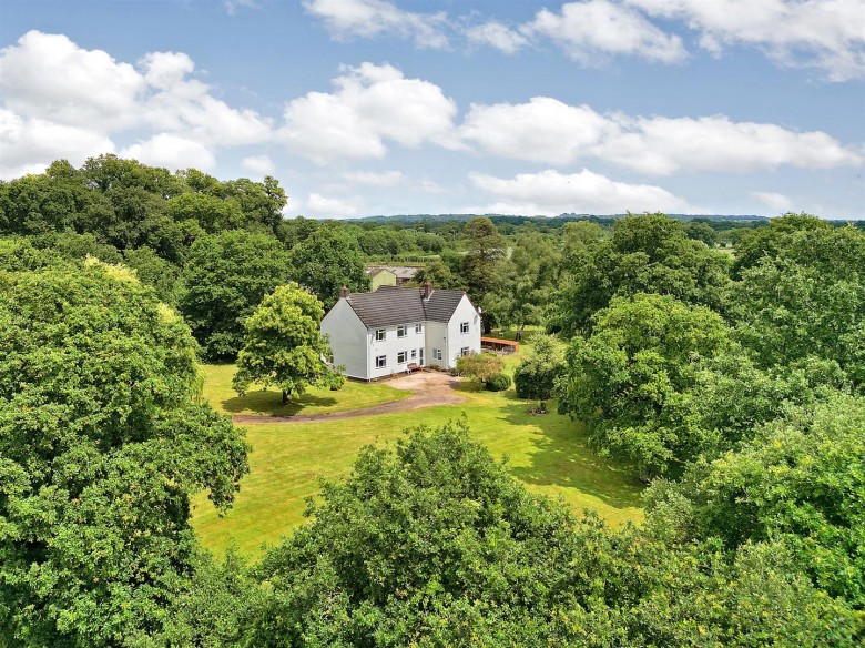 Click the photo for more details of Aylesbeare, Exeter