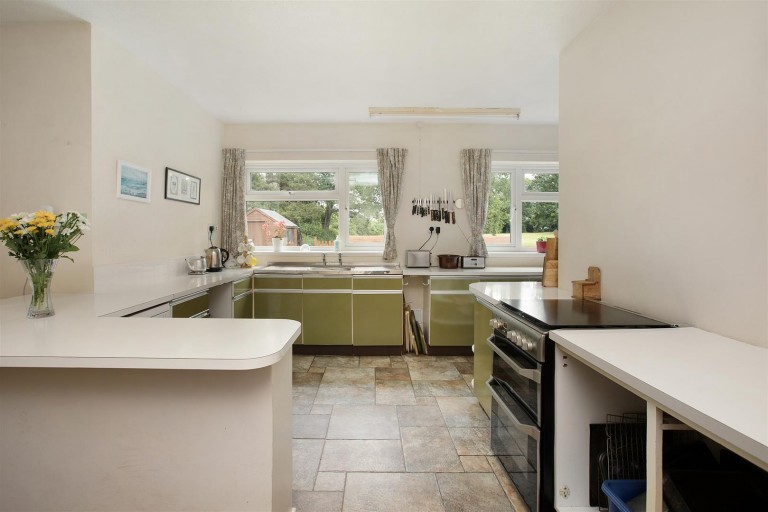 Images for Aylesbeare, Exeter