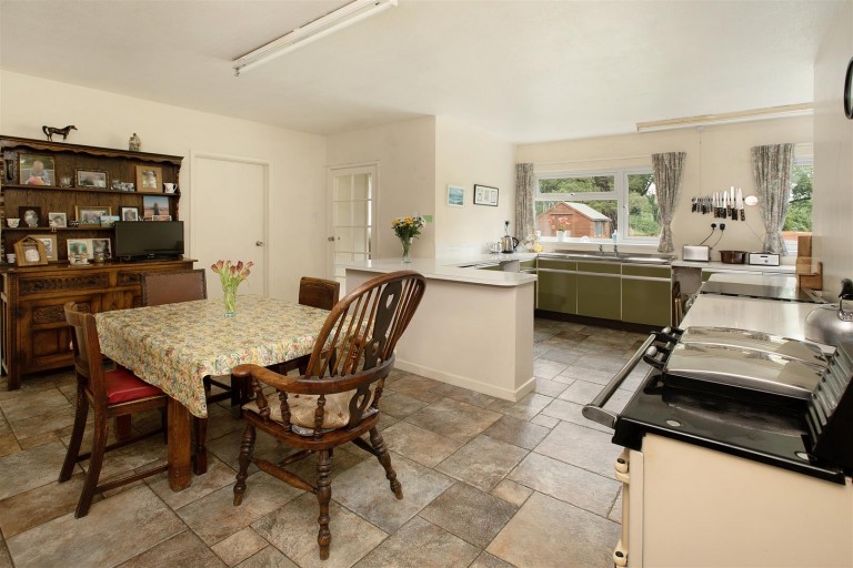 Images for Aylesbeare, Exeter