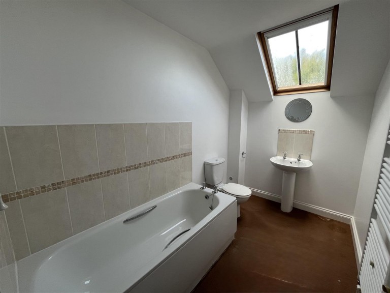 Images for Loup Court, Axminster