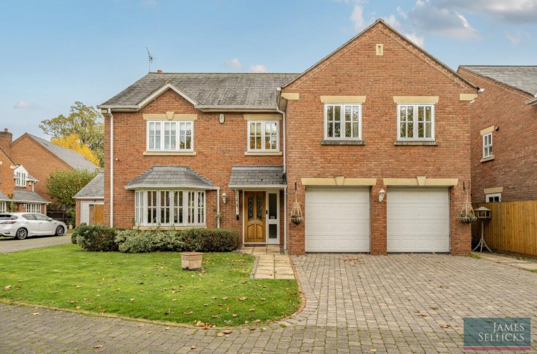 Click the photo for more details of Beggars Roost, Great Glen, Leicestershire