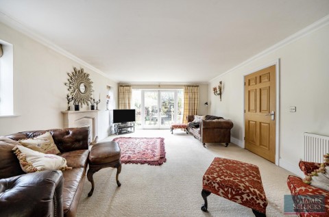 Click the photo for more details of Beggars Roost, Great Glen, Leicestershire