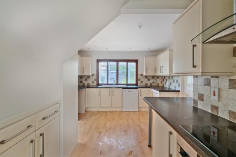 Click the photo for more details of Manor Close, South Perrott, Beaminster