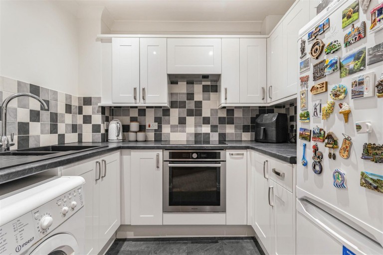 Images for Ardross Court, Six Mile Bottom