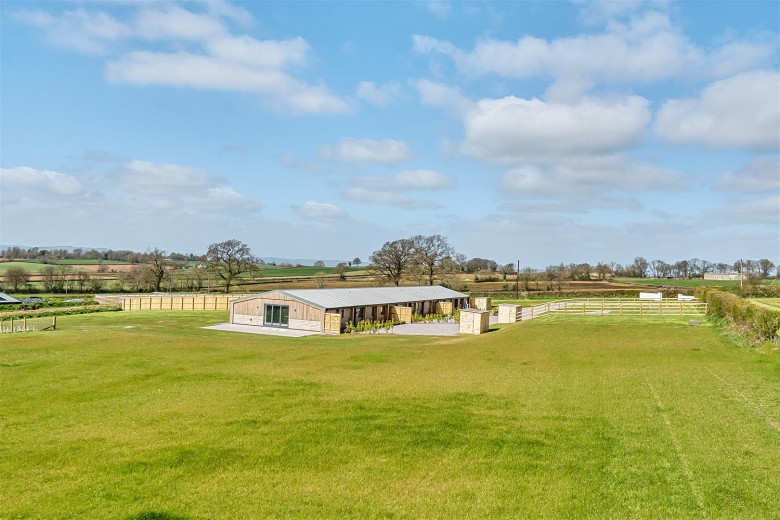 Click the photo for more details of Kerswell, Cullompton