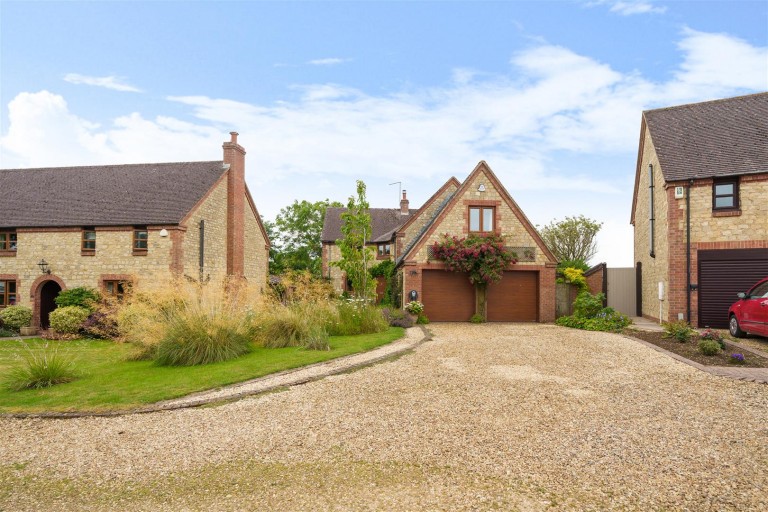 Images for The Green, Church Stowe, NN7