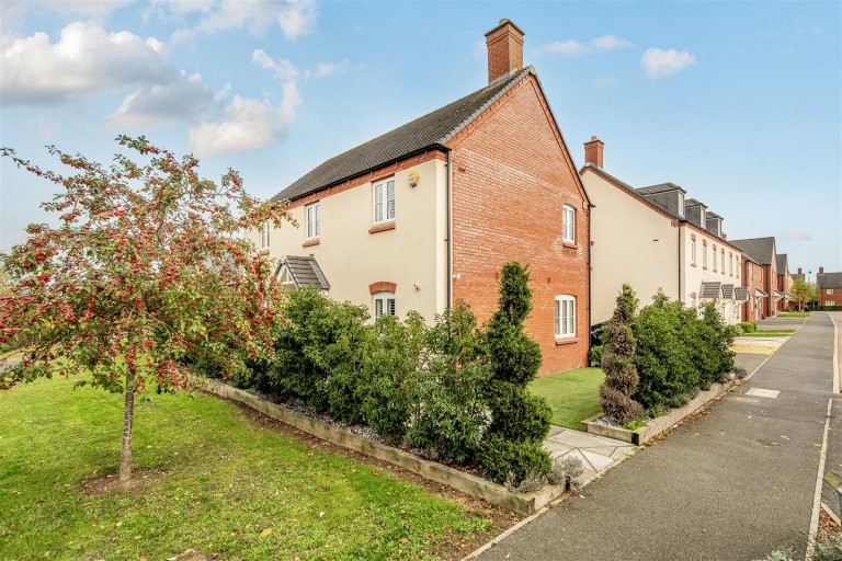 Images for Ratcliffe Close, Old Stratford, MK19