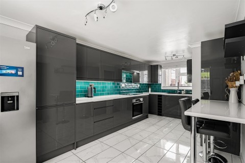 Click the photo for more details of Admirals Way, Daventry, NN11