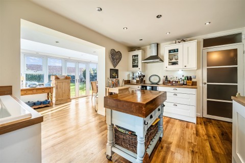 Click the photo for more details of Careys Road, Pury End, NN12