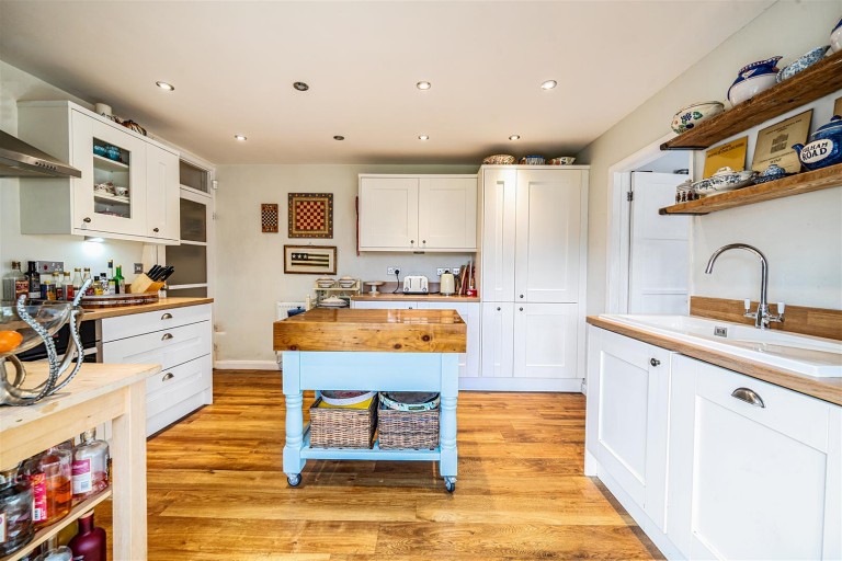 Images for Careys Road, Pury End, NN12