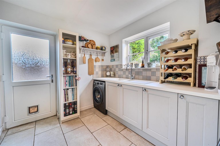 Images for Careys Road, Pury End, NN12