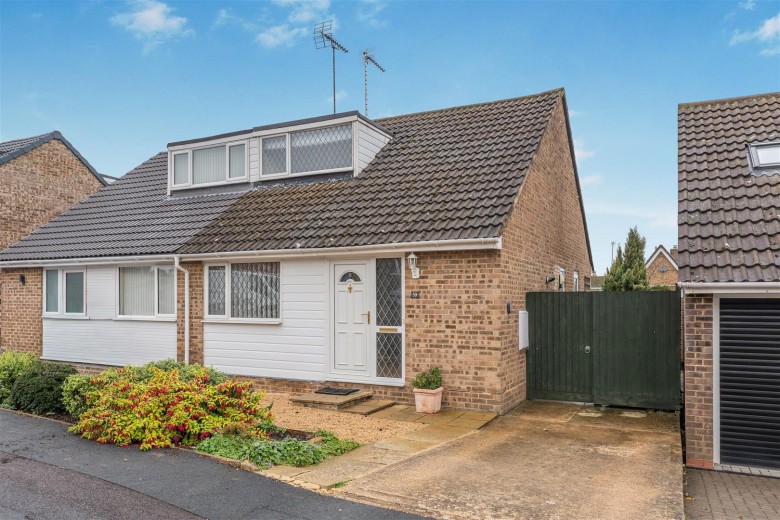 Click the photo for more details of Wood End, Banbury