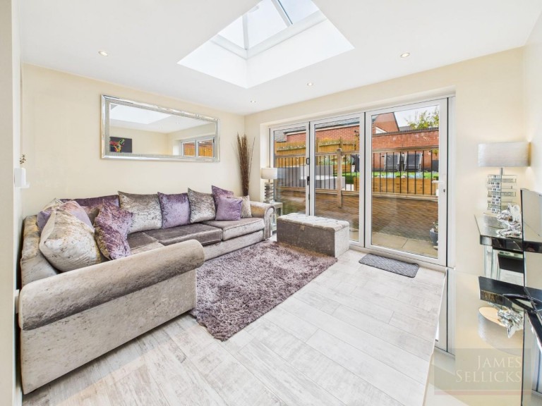 Images for Little Connery Leys, Birstall, Leicestershire