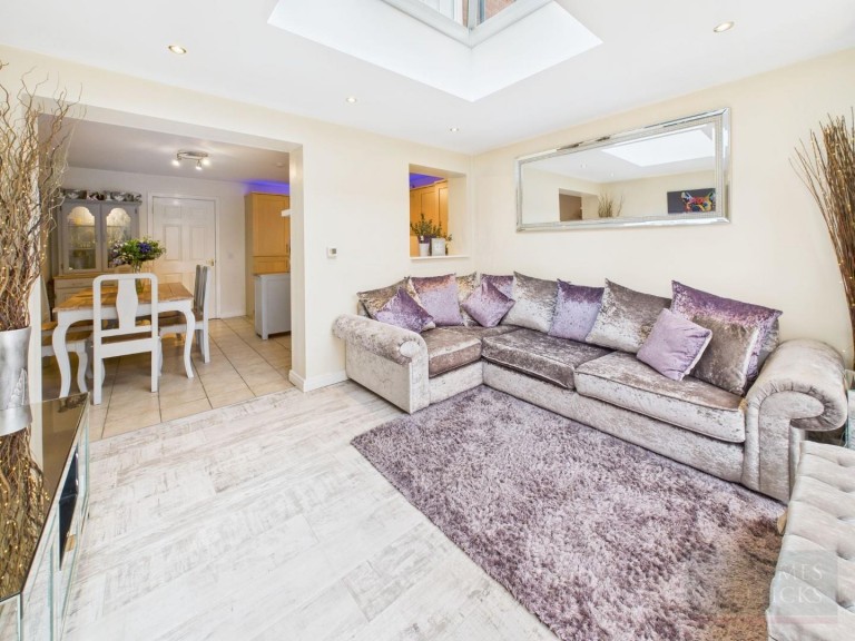 Images for Little Connery Leys, Birstall, Leicestershire