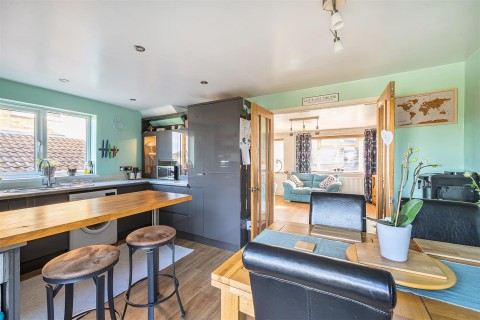 Click the photo for more details of Herne Rise, Ilminster