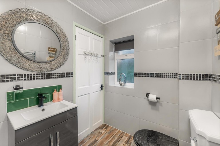 Images for Orchard Way, Kings Sutton, Banbury