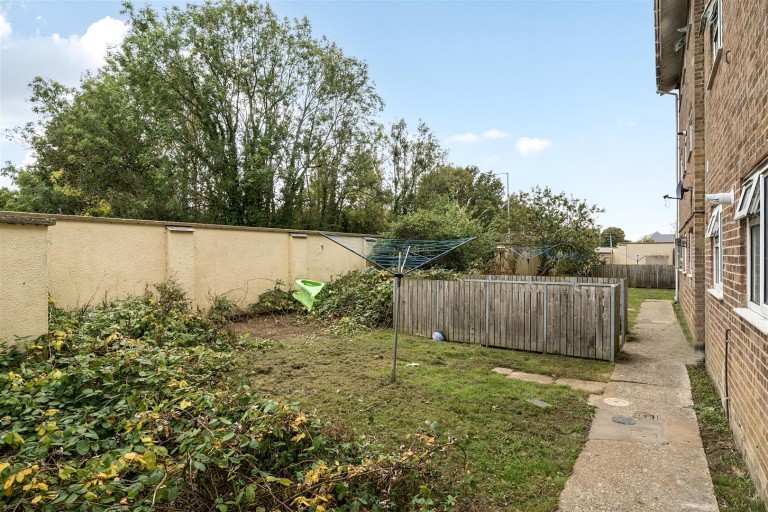 Images for Empool Close, Crossways, Dorchester