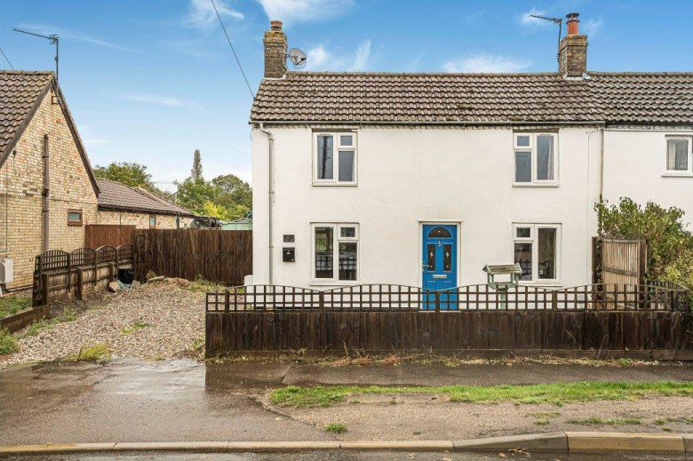 Click the photo for more details of West End, Haddenham