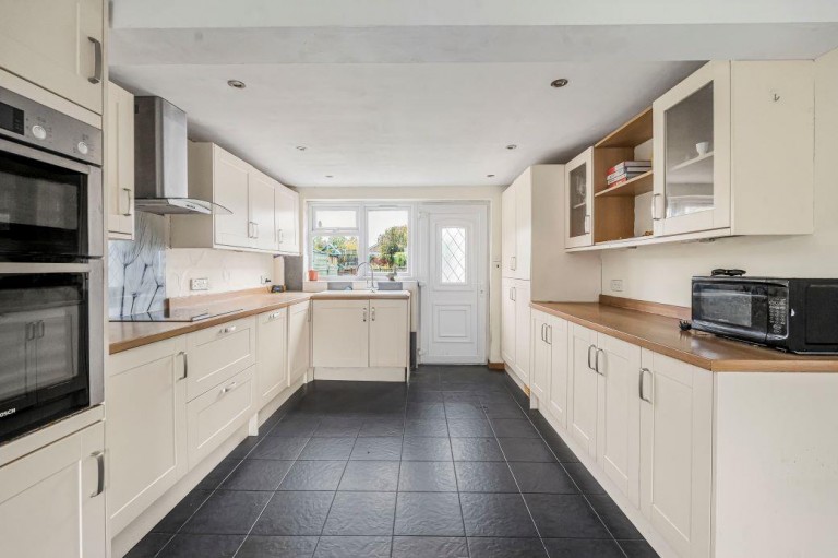 Images for West End, Haddenham