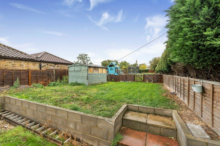 Images for West End, Haddenham