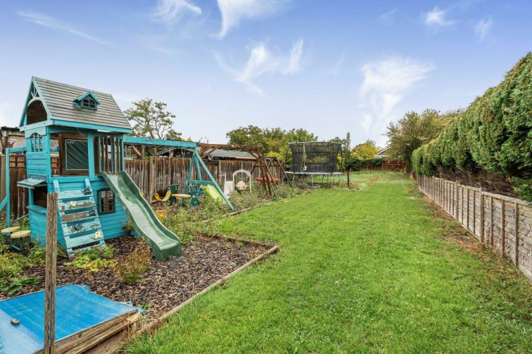 Images for West End, Haddenham