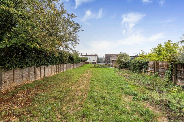 Images for West End, Haddenham