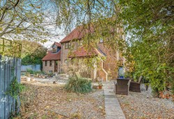 Images for Rowley Gardens, Bottisham