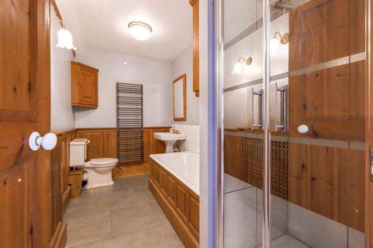 Images for Hillrow, Haddenham