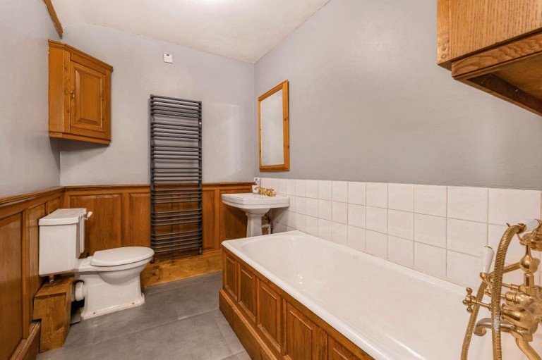 Images for Hillrow, Haddenham