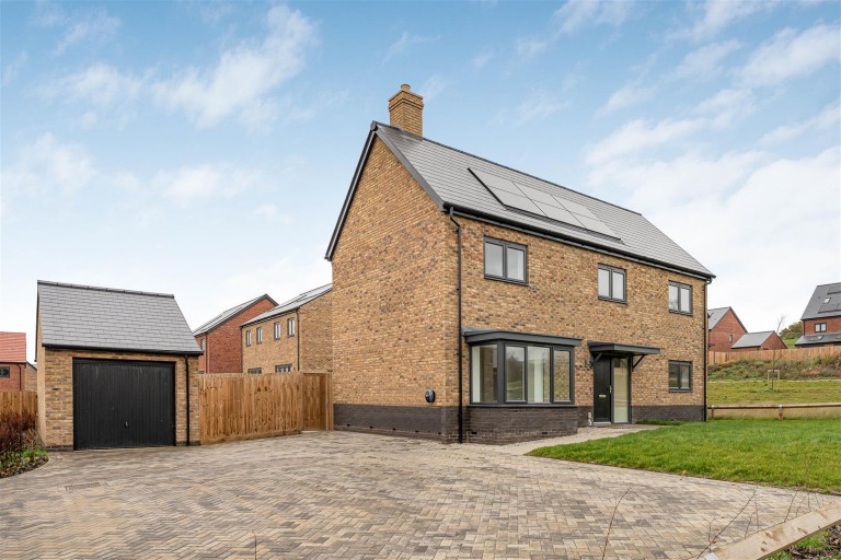 Images for Wren Way, Daventry, NN11