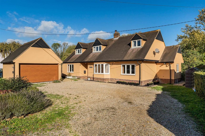 Click the photo for more details of Howlett End, Wimbish, Saffron Walden