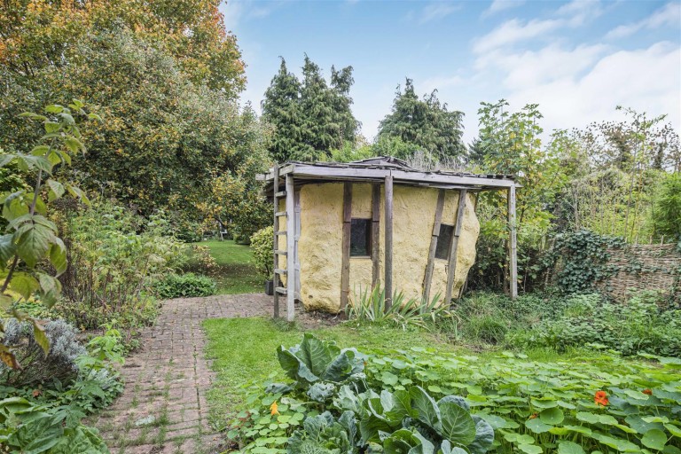 Images for Coronation Road, Littlewick Green, Maidenhead