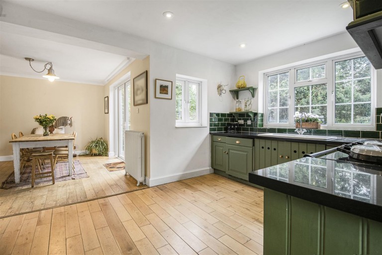 Images for Coronation Road, Littlewick Green, Maidenhead