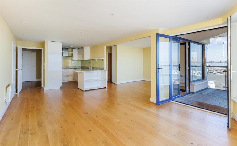 Images for Cowes, Isle of Wight