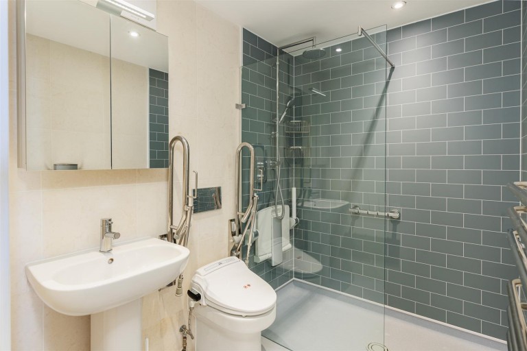 Images for Cowes, Isle of Wight