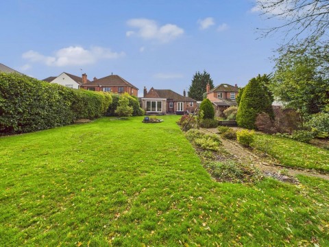 Click the photo for more details of Uppingham Road, Houghton-On-The-Hill, Leicester