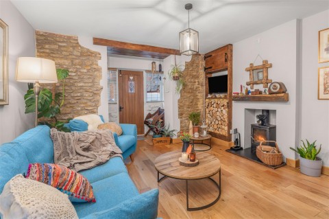 Click the photo for more details of Queen Street, Middleton Cheney