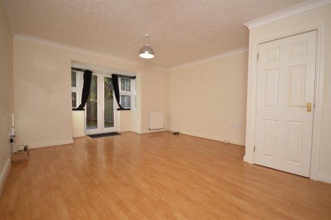 Click the photo for more details of Leland Close, Lincoln