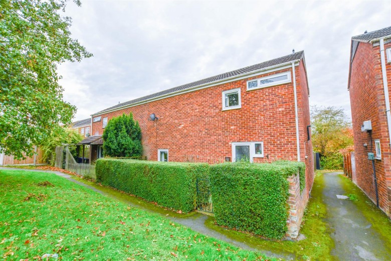 Click the photo for more details of Parkers Walk, Newmarket