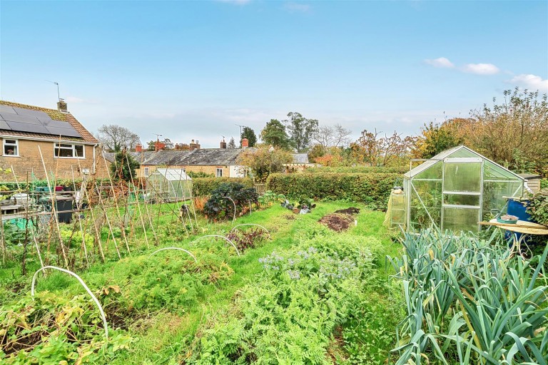 Images for Post Office Yard, Chard Road, Drimpton