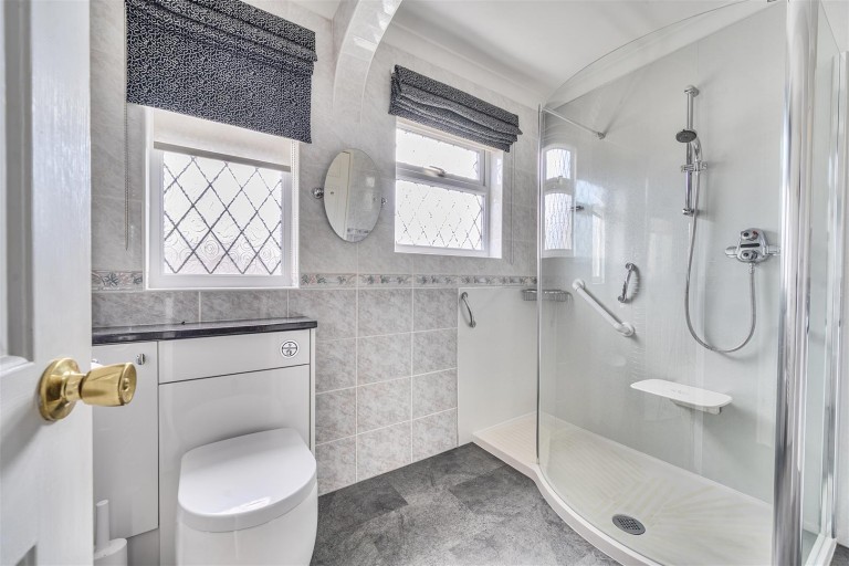 Images for The Chase, Honiton