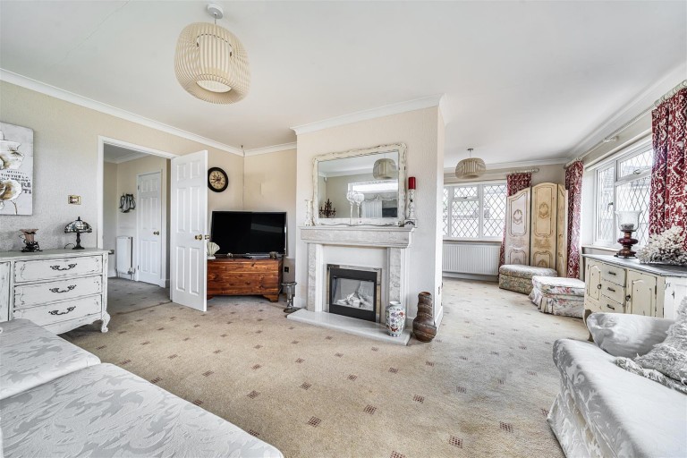 Images for The Chase, Honiton