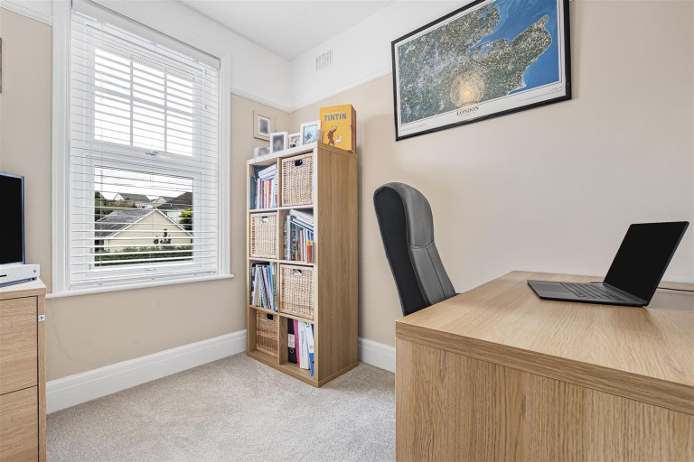 Images for 129 Crediton Road, Okehampton