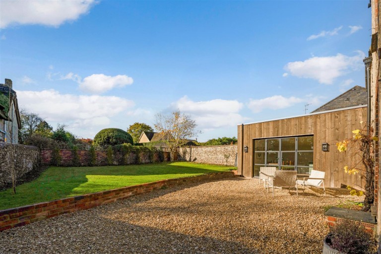 Images for Church Hanborough, Oxfordshire